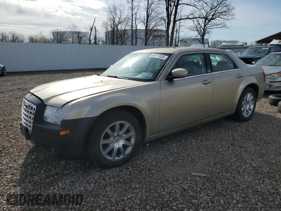 2009 Chrysler 300 Touring with VIN 2C3LA53V89H565107, listed as a Copart auction lot 54717035 with Not Provided miles and Clean Title. Bid and sale history available at carsss.com. Image 1.