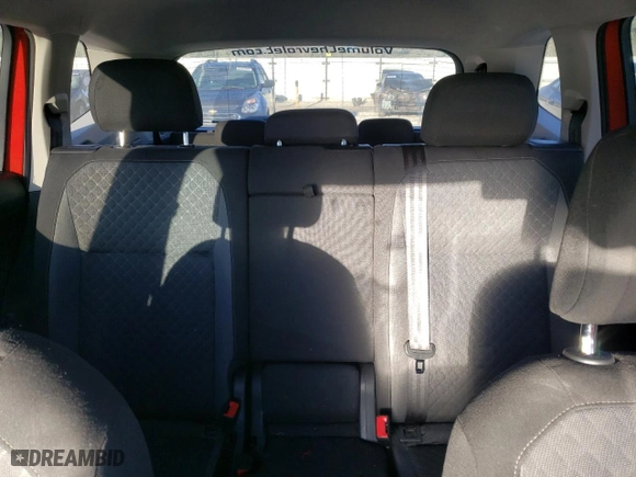 2018 Volkswagen Tiguan S with VIN 3VV1B7AX7JM029207, listed as a Copart auction lot 77978224 with 103,900 mi miles and Salvage Title. Bid and sale history available at carsss.com. Image 10.