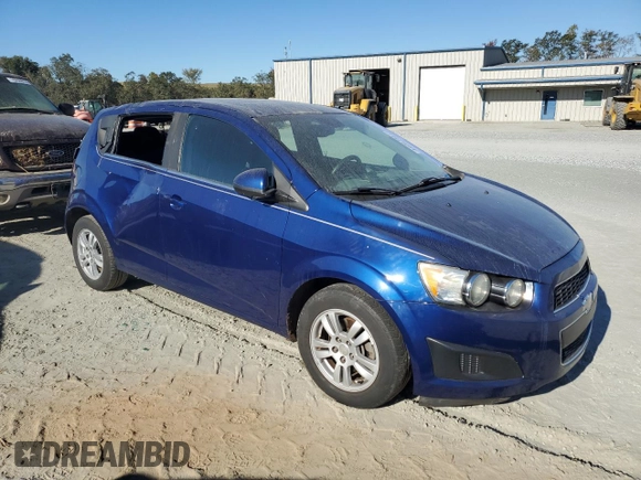 2013 Chevrolet Sonic LT with VIN 1G1JC6SB2D4246567, listed as a Copart auction lot 76625054 with 98,698 mi miles and Salvage Title. Bid and sale history available at carsss.com. Image 4.