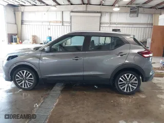 2022 Nissan Kicks SV with VIN 3N1CP5CV1NL502543, listed as a IAAI auction lot 41699596 with 66,788 mi miles. Bid and sale history available at carsss.com. Image 15.