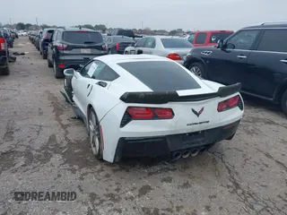 2015 Chevrolet Corvette Z51 2LT с VIN 1G1YK2D73F5114787, выставлен на аукционе IAAI как лот 41432386 с пробегом Не указан миль и . История ставок и продаж доступна на DreamBid. Изображение 3.