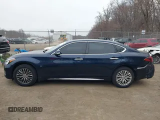 2015 Infiniti Q70 with VIN JN1BY1PRXFM832185, listed as a IAAI auction lot 41801058 with 101,503 mi miles and . Bid and sale history available at DreamBid. Image 14.