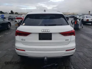 2019 Audi Q3 Premium Plus with VIN WA1BECF39K1082024, listed as a Copart auction lot 39402854 with 29,317 mi miles. Bid and sale history available at carsss.com. Image 6.