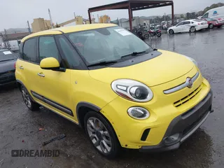 2014 FIAT 500L Trekking with VIN ZFBCFADH9EZ028886, listed as a IAAI auction lot 41439379 with 237,717 mi miles and . Bid and sale history available at DreamBid. Image 1.