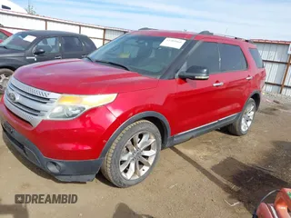 2011 Ford Explorer XLT z VIN 1FMHK8D81BGA68535, wystawiony jako IAAI lot #42204868 z przebiegiem 183 312 mil mil oraz . Historia ofert i sprzedaży dostępna na DreamBid. Obrazek 2.