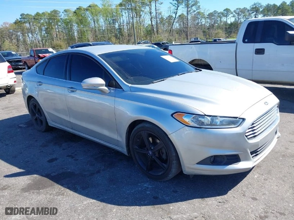 2016 Ford Fusion SE with VIN 3FA6P0H72GR243784, listed as a IAAI auction lot 41833633 with 182,801 mi miles. Bid and sale history available at carsss.com. Image 1.