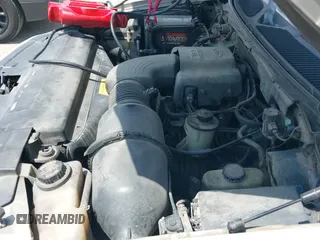 2002 Ford F-150 XLT z VIN 1FTRW076X2KB62595, wystawiony jako IAAI lot #43058055 z przebiegiem 258 708 mil mil oraz . Historia ofert i sprzedaży dostępna na DreamBid. Obrazek 19.