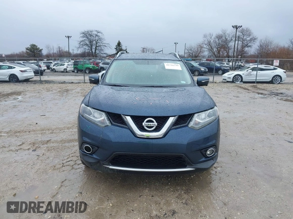 2015 Nissan Rogue SV with VIN 5N1AT2MV2FC792815, listed as a IAAI auction lot 41726739 with 206,296 mi miles. Bid and sale history available at carsss.com. Image 12.