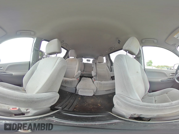 2020 Toyota Sienna LE Auto Access Seat with VIN 5TDKZ3DC3LS041096, listed as a Copart auction lot 55916635 with 82,780 mi miles and Salvage title. Bid and sale history available at DreamBid. Image 15.