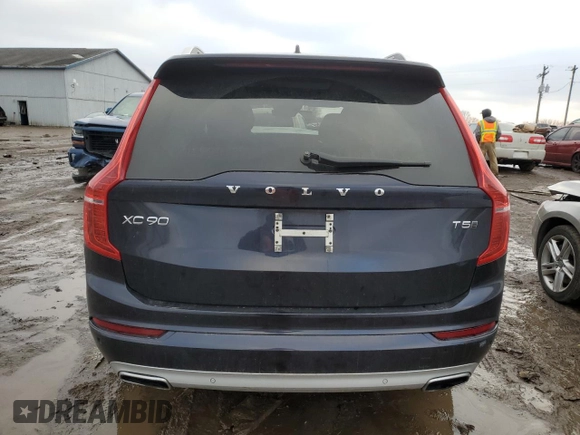 2016 Volvo XC90 Momentum with VIN YV4102XK1G1068042, listed as a Copart auction lot 38305163 with 100,589 mi miles. Bid and sale history available at carsss.com. Image 6.