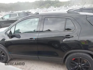 2020 Chevrolet Trax LT with VIN 3GNCJLSB8LL293414, listed as a IAAI auction lot 42714496 with 34,038 mi miles and . Bid and sale history available at DreamBid. Image 14.