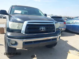 2013 Toyota Tundra 4WD Truck with VIN 5TFDW5F16DX286995, listed as a IAAI auction lot 41584571 with 118,651 mi miles. Bid and sale history available at carsss.com. Image 12.