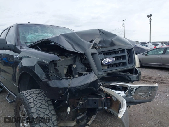 2008 Ford F-150 XLT with VIN 1FTPW125X8KB20240, listed as a IAAI auction lot 41826197 with 1 mi miles. Bid and sale history available at carsss.com. Image 12.