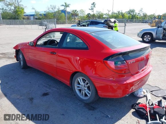 2002 Mercedes-Benz C 230/260/280/320 with VIN WDBRN47J52A224536, listed as a IAAI auction lot 42123771 with 105,316 mi miles and . Bid and sale history available at DreamBid. Image 3.