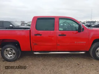 2010 Chevrolet Silverado 1500 LT with VIN 3GCRCSE08AG270268, listed as a IAAI auction lot 41534509 with 175,844 mi miles and . Bid and sale history available at DreamBid. Image 13.