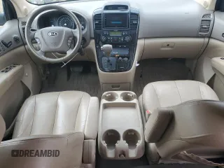 2011 Kia Sedona EX with VIN KNDMH4C76B6370377, listed as a Copart auction lot 51271025 with 170,429 mi miles and Clean Title. Bid and sale history available at carsss.com. Image 8.