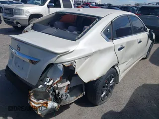 2015 Nissan Altima 2.5 S with VIN 1N4AL3AP2FC570488, listed as a IAAI auction lot 41824748 with 73,590 mi miles. Bid and sale history available at carsss.com. Image 4.