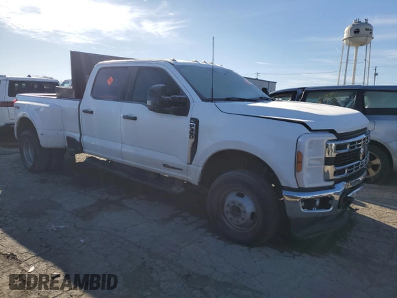 2024 Ford F-350 XL with VIN 1FT8W3DT7RED58123, listed as a Copart auction lot 49312595 with Not Provided miles and Clean Title. Bid and sale history available at DreamBid. Image 4.