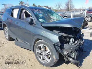 2019 GMC Terrain SLT with VIN 3GKALVEV6KL110025, listed as a IAAI auction lot 41697161 with Not Provided miles. Bid and sale history available at carsss.com. Image 1.