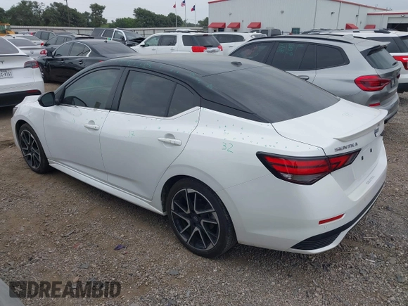 2024 Nissan Sentra SR with VIN 3N1AB8DVXRY378822, listed as a IAAI auction lot 42279641 with 8,042 mi miles and . Bid and sale history available at DreamBid. Image 3.