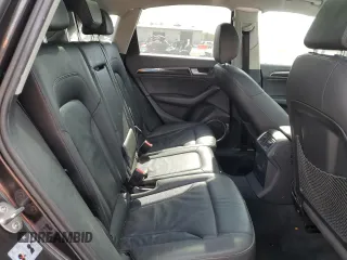 2014 Audi Q5 Premium Plus z VIN WA1CMAFPXEA071360, wystawiony jako Copart lot #53976425 z przebiegiem 249 726 mil mil oraz Szkoda całkowita • Salvage title. Historia ofert i sprzedaży dostępna na DreamBid. Obrazek 11.