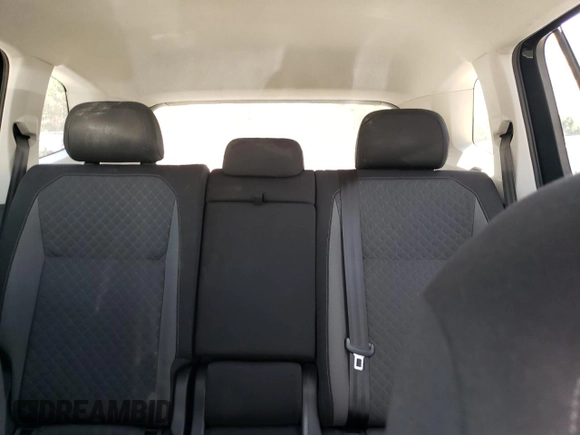 2018 Volkswagen Tiguan S with VIN 3VV0B7AX4JM042248, listed as a Copart auction lot 65202625 with 102,021 mi miles and Salvage title. Bid and sale history available at DreamBid. Image 10.