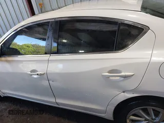 2017 Acura ILX Premium z VIN 19UDE2F78HA004856, wystawiony jako IAAI lot #42330302 z przebiegiem 39 927 mil mil oraz . Historia ofert i sprzedaży dostępna na DreamBid. Obrazek 14.