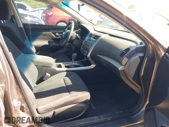 2014 Nissan Altima SV with VIN 1N4AL3AP5EC198451, listed as a IAAI auction lot 41970690 with 181,827 mi miles and . Bid and sale history available at DreamBid. Image 5.