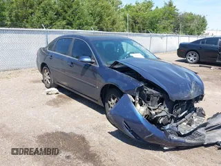 2007 Chevrolet Impala Police Pkg Police Pkg 9C1 with VIN 2G1WS55R479357814, listed as a IAAI auction lot 39246475 with 241,538 mi miles. Bid and sale history available at carsss.com. Image 1.