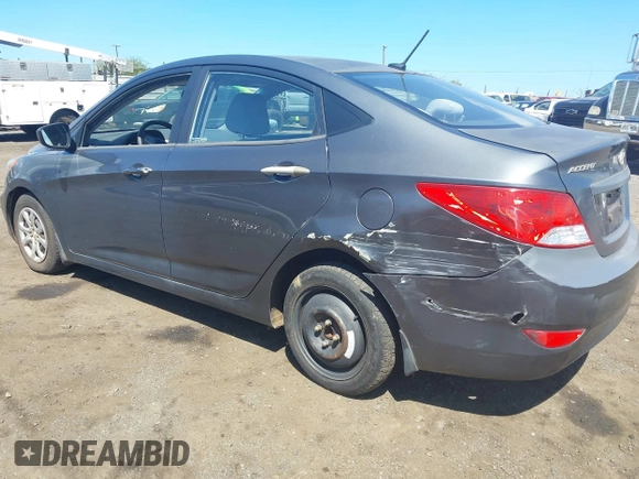 2012 Hyundai Accent GLS z VIN KMHCT4AE9CU116540, wystawiony jako IAAI lot #41594152 z przebiegiem 61 608 mil mil oraz . Historia ofert i sprzedaży dostępna na DreamBid. Obrazek 6.
