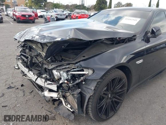 2014 BMW 5 Series 535i with VIN WBA5B1C51ED476896, listed as a IAAI auction lot 41442341 with 177,104 mi miles and . Bid and sale history available at DreamBid. Image 17.