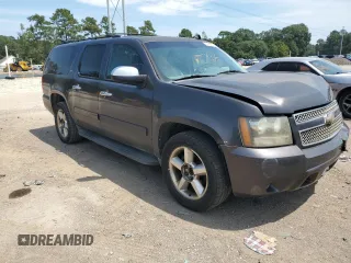 2010 Chevrolet Suburban LT with VIN 1GNUCJE08AR282271, listed as a Copart auction lot 69958304 with 252,836 mi miles and Salvage Title. Bid and sale history available at carsss.com. Image 4.