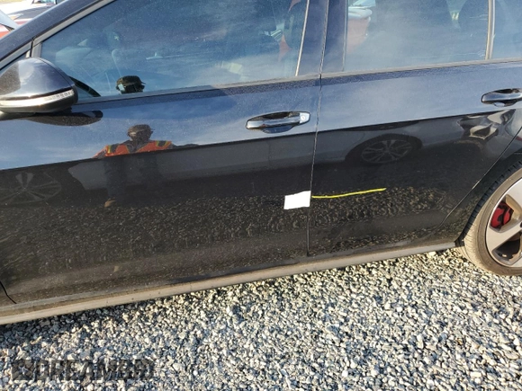2017 Volkswagen Golf GTI Autobahn with VIN 3VW547AU6HM004872, listed as a Copart auction lot 73892074 with 0 mi miles and Salvage Title. Bid and sale history available at carsss.com. Image 12.