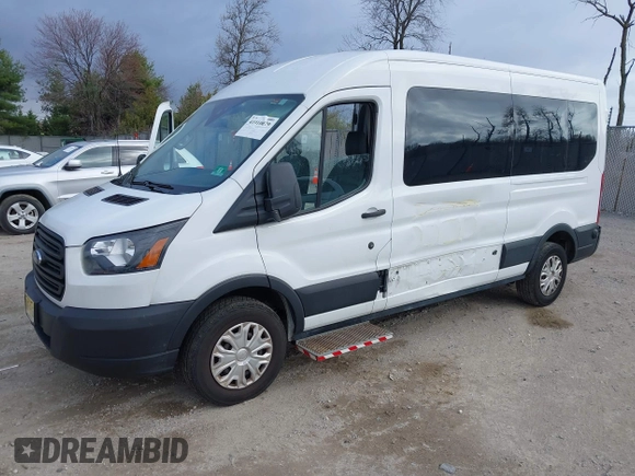 2019 Ford Transit with VIN 1FTYR2CM4KKA63287, listed as a IAAI auction lot 41910079 with 95,472 mi miles. Bid and sale history available at carsss.com. Image 19.