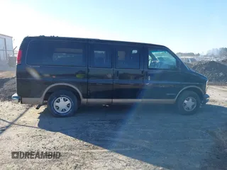 2000 Chevrolet Express Cargo Van w/YF7 with VIN 1GBFG15R6Y1173065, listed as a IAAI auction lot 41357260 with 242,540 mi miles. Bid and sale history available at carsss.com. Image 17.