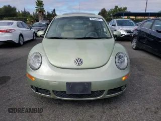 2006 Volkswagen Beetle with VIN 3VWSG31C06M404840, listed as a Copart auction lot 72164644 with 138,632 mi miles and Clean Title. Bid and sale history available at DreamBid. Image 5.