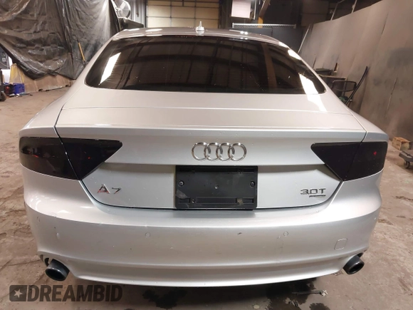 2012 Audi A7 z VIN WAUWGCFC2CN091270, wystawiony jako IAAI lot #41261927 z przebiegiem 109 756 mil mil oraz . Historia ofert i sprzedaży dostępna na DreamBid. Obrazek 16.
