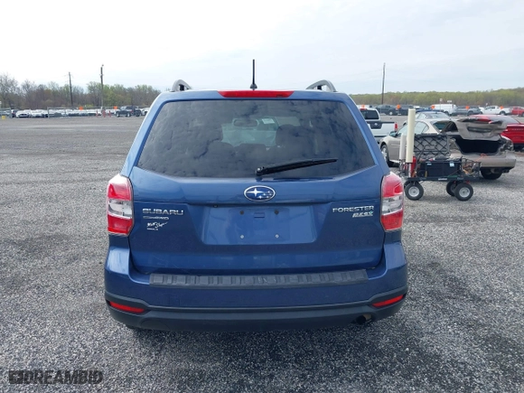 2014 Subaru Forester 2.5i Premium with VIN JF2SJAEC6EH535097, listed as a IAAI auction lot 42026026 with 172,265 mi miles. Bid and sale history available at carsss.com. Image 16.