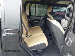 2021 Jeep Gladiator Sport S with VIN 1C6JJTAM3ML546307, listed as a IAAI auction lot 42635138 with Not provided miles and . Bid and sale history available at DreamBid. Image 8.