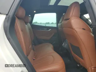 2022 Maserati Levante GT z VIN ZN661XUA8NX398607, wystawiony jako Copart lot #58856065 z przebiegiem 51 623 mil mil oraz Tytuł czysty. Historia ofert i sprzedaży dostępna na DreamBid. Obrazek 11.