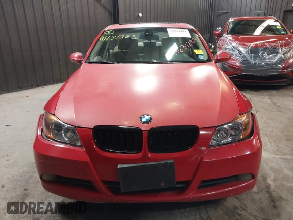 2006 BMW 3 Series 325i with VIN WBAVB13536KX46952, listed as a IAAI auction lot 41631283 with 202,504 mi miles and . Bid and sale history available at DreamBid. Image 12.