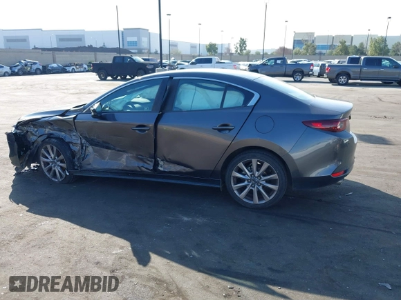 2019 Mazda 3 w/Select with VIN 3MZBPAAL1KM105498, listed as a IAAI auction lot 41601386 with 113,203 mi miles. Bid and sale history available at carsss.com. Image 15.
