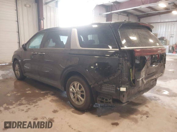 2022 Kia Carnival LXS with VIN KNDNB4H36N6133470, listed as a IAAI auction lot 41581467 with 46,771 mi miles. Bid and sale history available at carsss.com. Image 3.