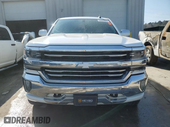 2018 Chevrolet Silverado 1500 LT with VIN 3GCPCREC0JG434297, listed as a Copart auction lot 46689365 with 88,437 mi miles and Salvage Title. Bid and sale history available at DreamBid. Image 5.