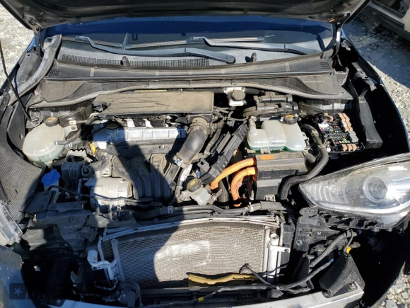 2018 Kia Niro EX with VIN KNDCC3LC0J5110546, listed as a Copart auction lot 88736475 with 125,510 mi miles and Salvage Title. Bid and sale history available at carsss.com. Image 12.