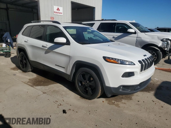2017 Jeep Cherokee Limited with VIN 1C4PJLDB0HW548338, listed as a Copart auction lot 46846465 with 103,691 mi miles and Salvage Title. Bid and sale history available at carsss.com. Image 4.