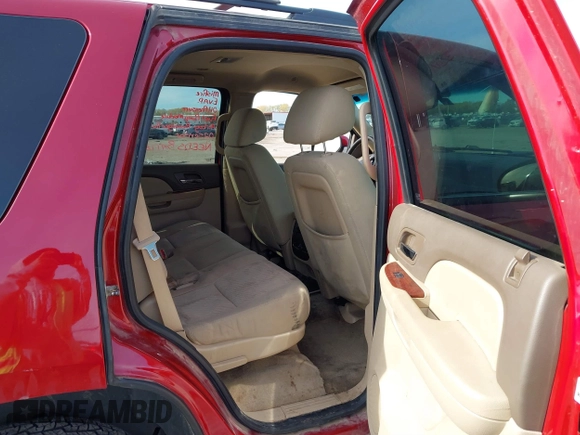 2013 GMC Yukon SLE with VIN 1GKS1AE07DR309832, listed as a IAAI auction lot 41014906 with 203,346 mi miles. Bid and sale history available at carsss.com. Image 8.