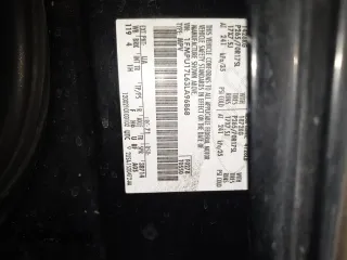 2003 Ford Expedition Eddie Bauer с VIN 1FMPU17L63LA96868, выставлен на аукционе Copart как лот 50475775 с пробегом 249 704 миль миль и На запчасти • Non repairable. История ставок и продаж доступна на DreamBid. Изображение 13.