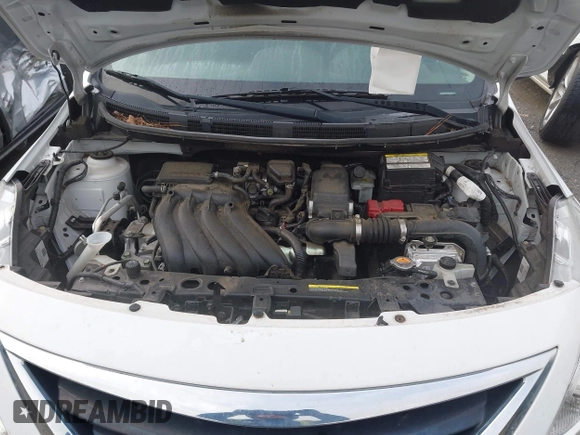 2016 Nissan Versa S z VIN 3N1CN7AP3GL904475, wystawiony jako IAAI lot #42108162 z przebiegiem 91 000 mil mil oraz . Historia ofert i sprzedaży dostępna na DreamBid. Obrazek 10.