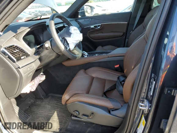 2023 Volvo XC90 Ultimate Bright Theme with VIN YV4H60CA3P1920132, listed as a Copart auction lot 47282963 with 4,848 mi miles and . Bid and sale history available at DreamBid. Image 7.